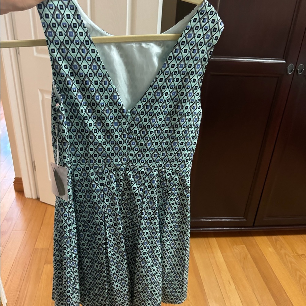 Elegant Blue Patterned Sleeveless Dress